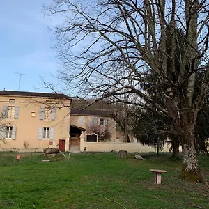Les De La P’tite Vallée Couette-café